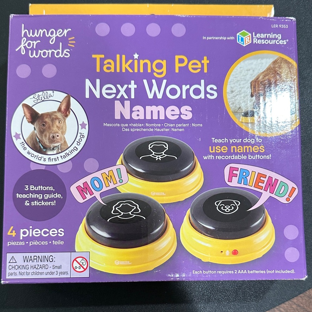 Talking Pet Next Words Names - Yellow and Black